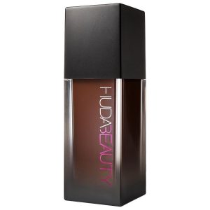 Hudabeauty long-wear foundation (hot fudge)